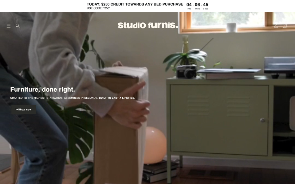 Studio Furnis desktop homepage showcase